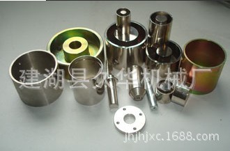 建湖縣久華機械廠 專業(yè)提供工程機械零部件、液壓件及零配件加工服務